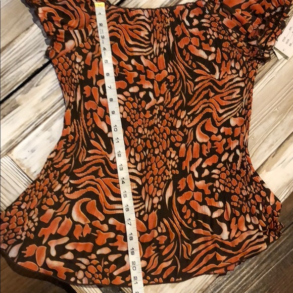 Blouse - Picture 7 of 8